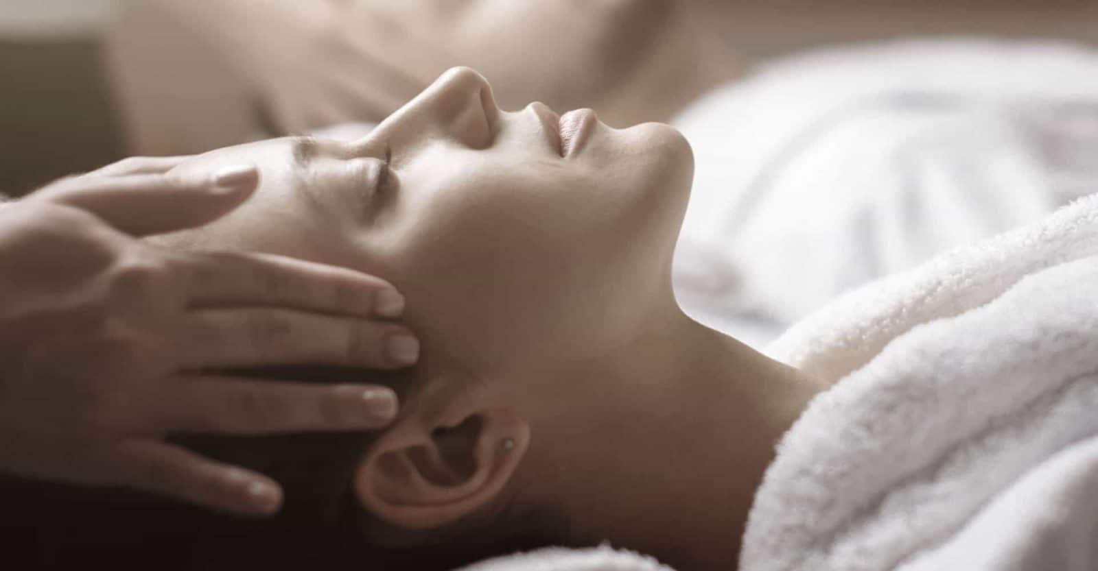 Head and Face Massage Programs & Therapies The LifeCo