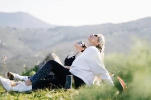 Wellness Programları 24 Menopoz Nedir? Kaç Yaşında Başlar ve Vücutta Neler Değişir?