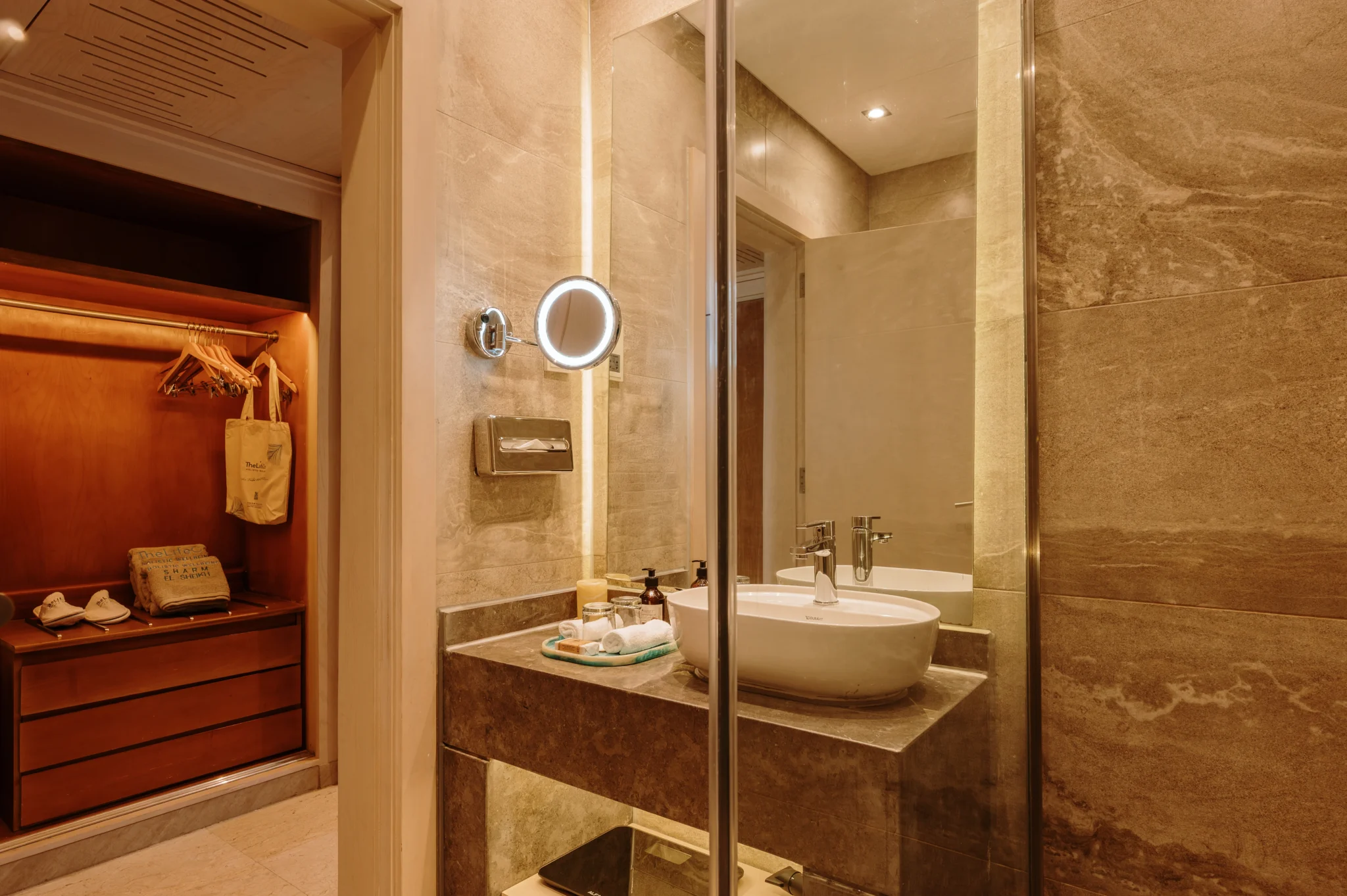 TheLifeCo bathroom