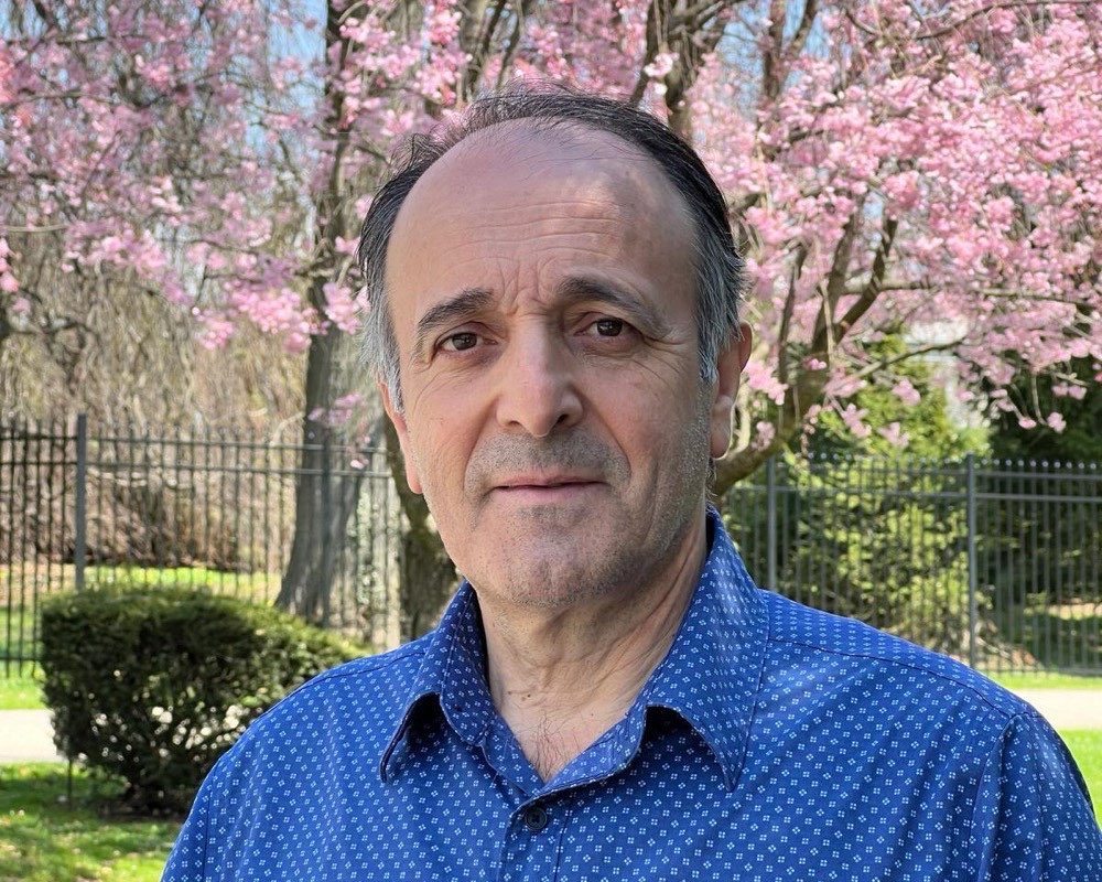 Dr. Vedat Obuz